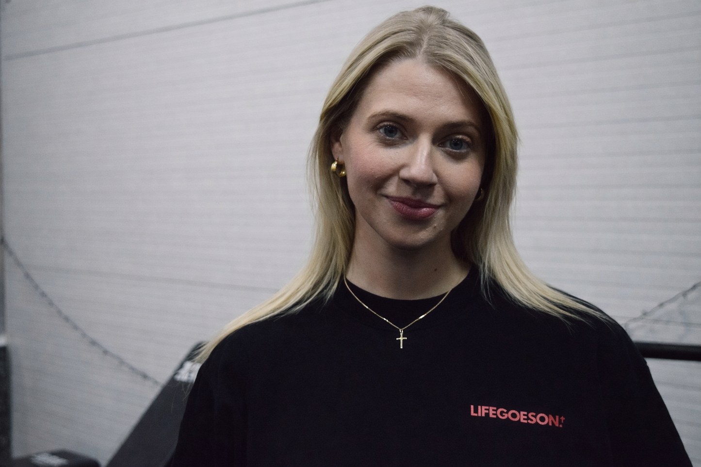 LIFEGOESON T-SHIRT™ | FAITH Dames