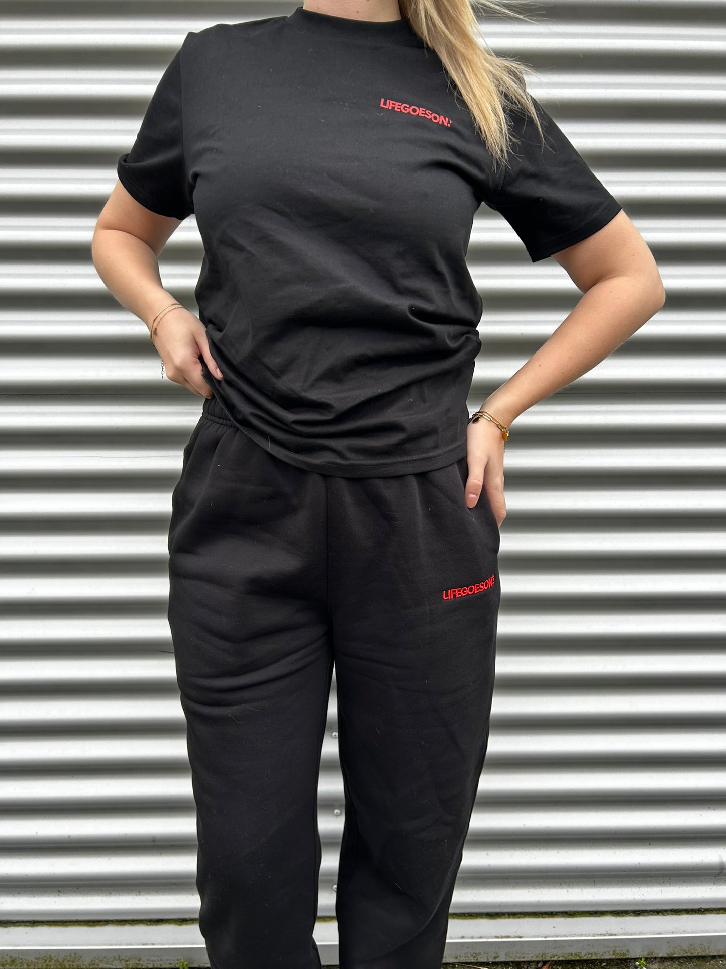 LIFEGOESON T-SHIRT™ | FAITH Dames