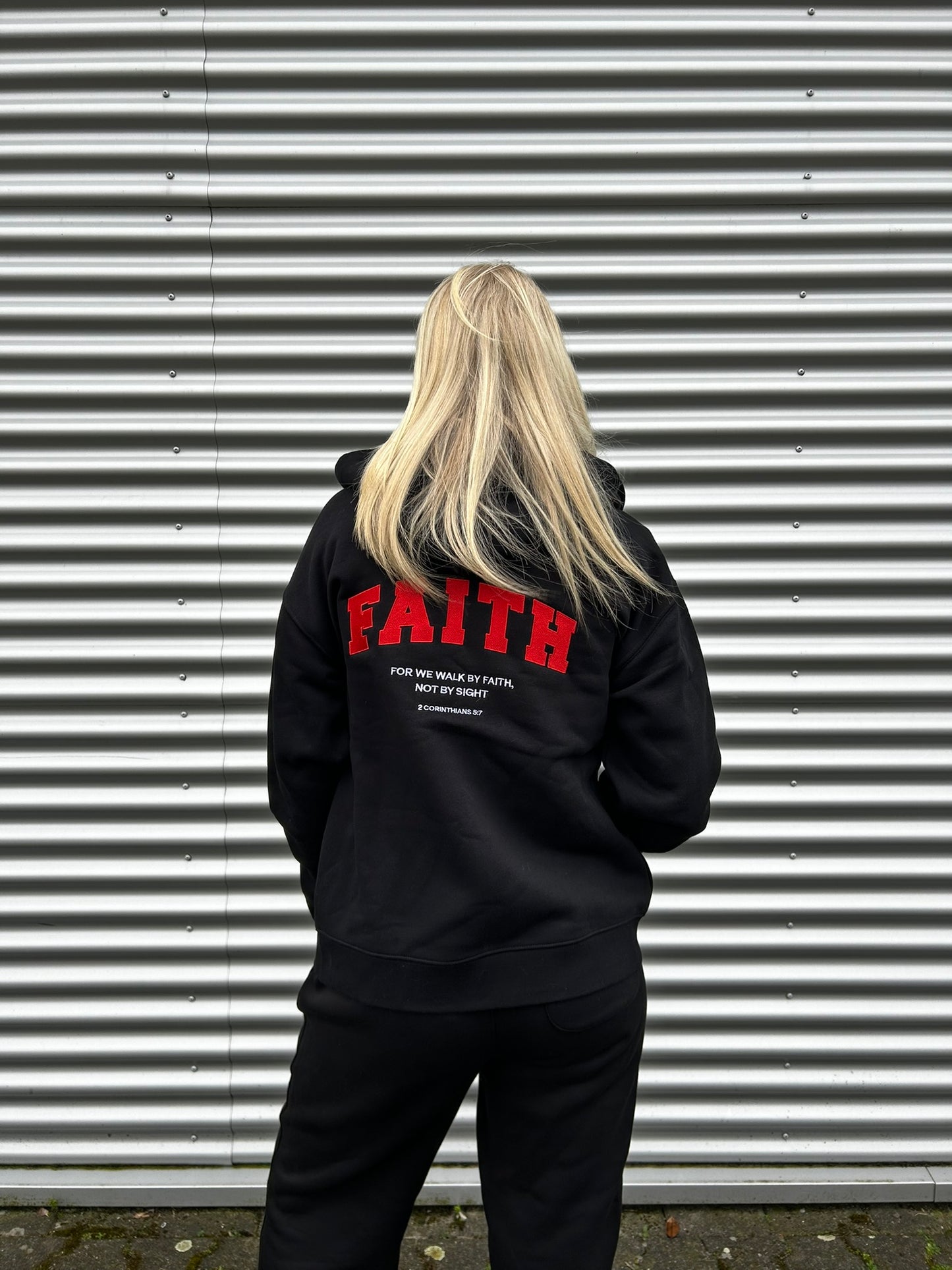 LIFEGOESON ZIPPED HOODIE™ | FAITH Dames